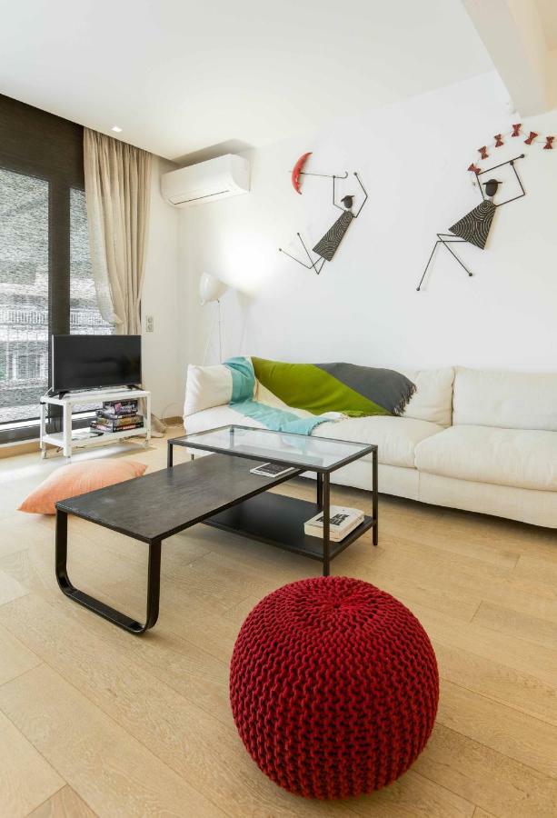Stylish 3-Bedroom Apartment & Terrace Tesalonika Bagian luar foto